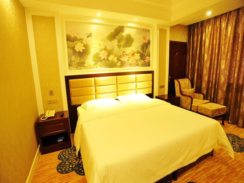 New West Street Hotel - Grand Wing Яншо Номер фото