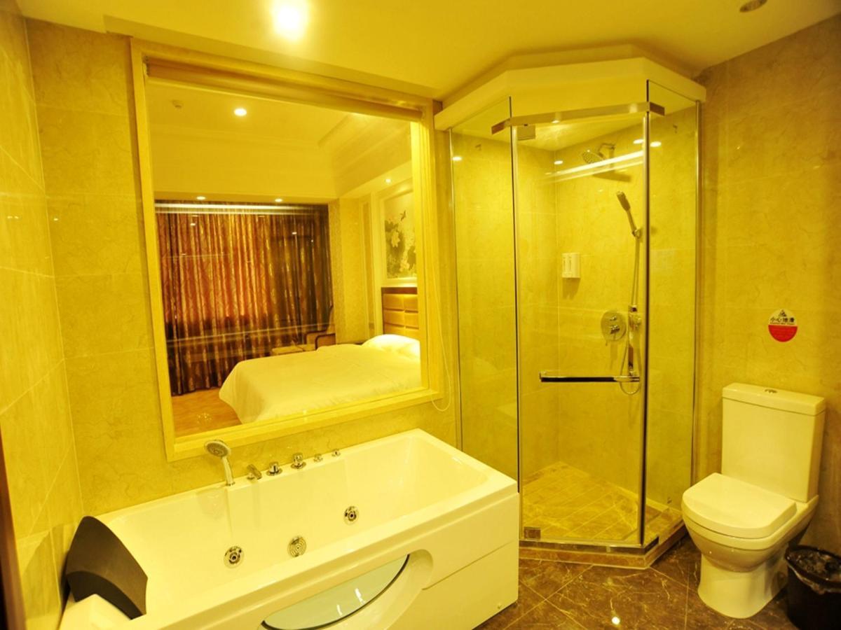 New West Street Hotel - Grand Wing Яншо Номер фото